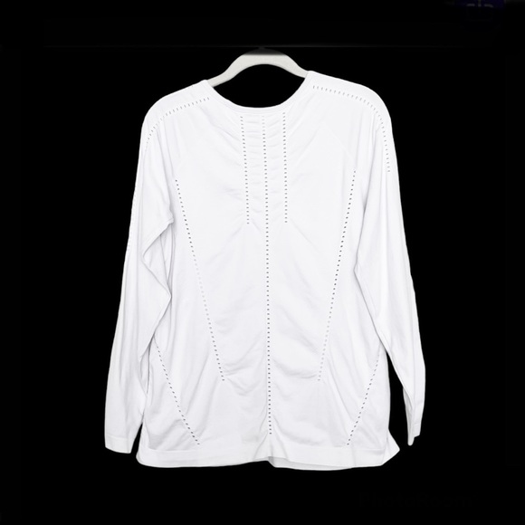 ATHLETA White Foothill Long Sleeve
Athletic Top - Picture 3 of 4